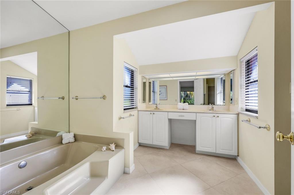 PINEWOODS - Residential