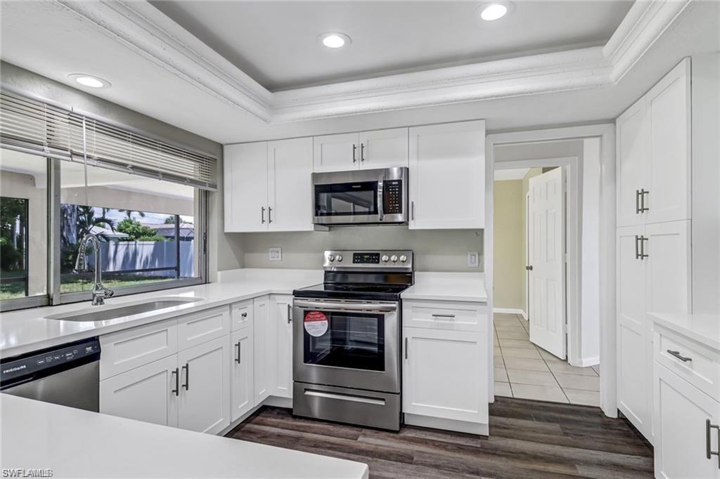 CAPE CORAL - Residential Lease