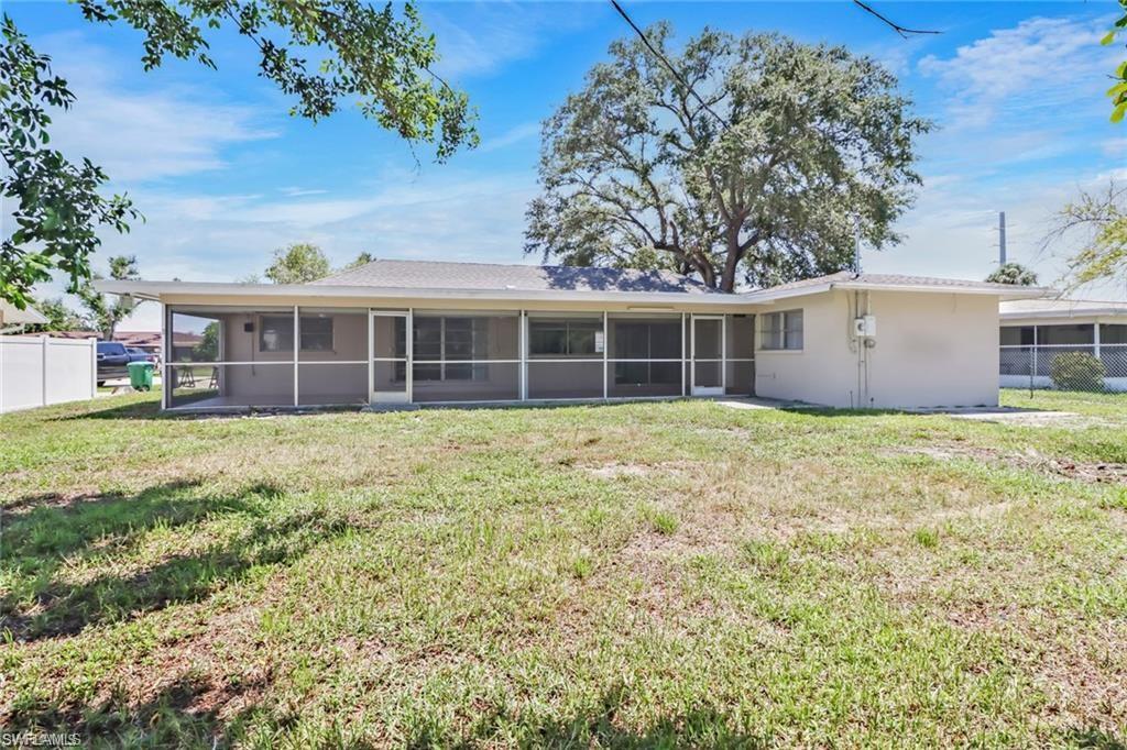 CAPE CORAL - Residential Lease