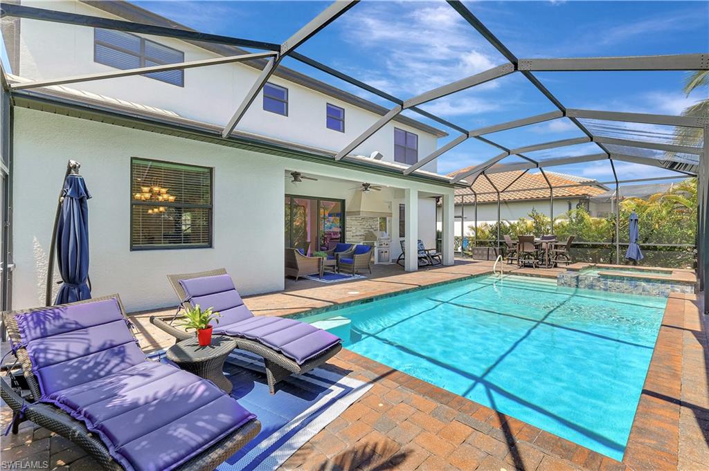 LAMORADA - Residential