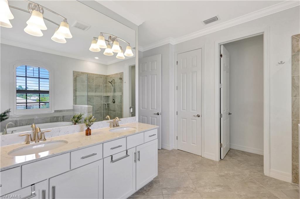 LAMORADA - Residential