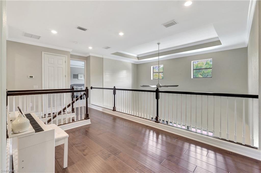 LAMORADA - Residential