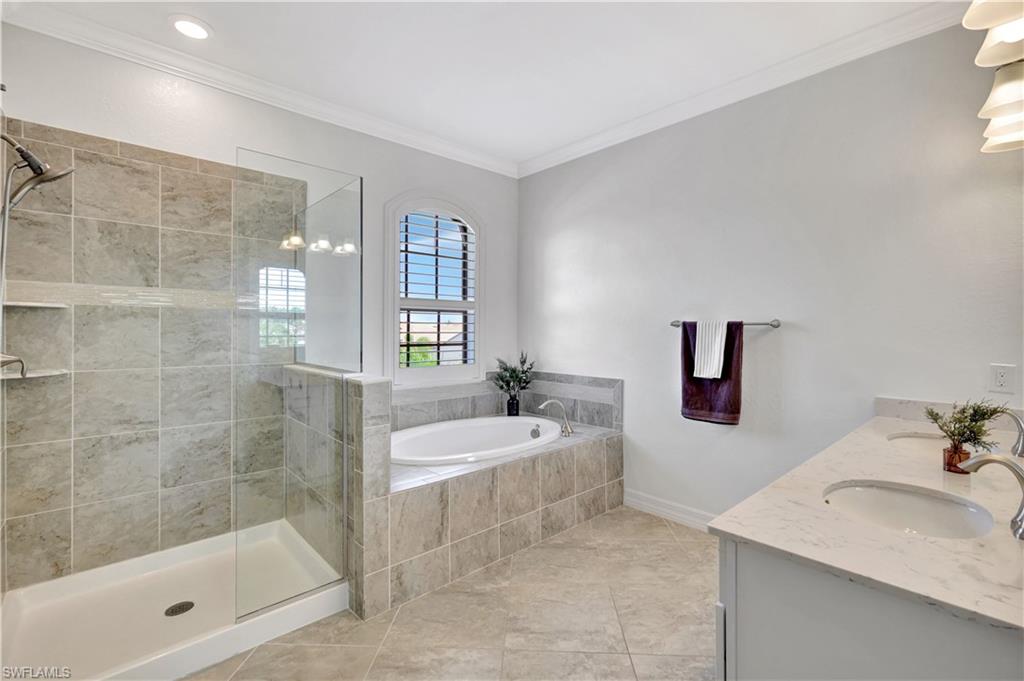 LAMORADA - Residential