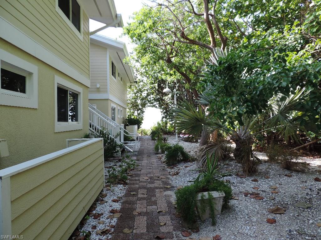 VILLA SANIBEL CONDO - Residential