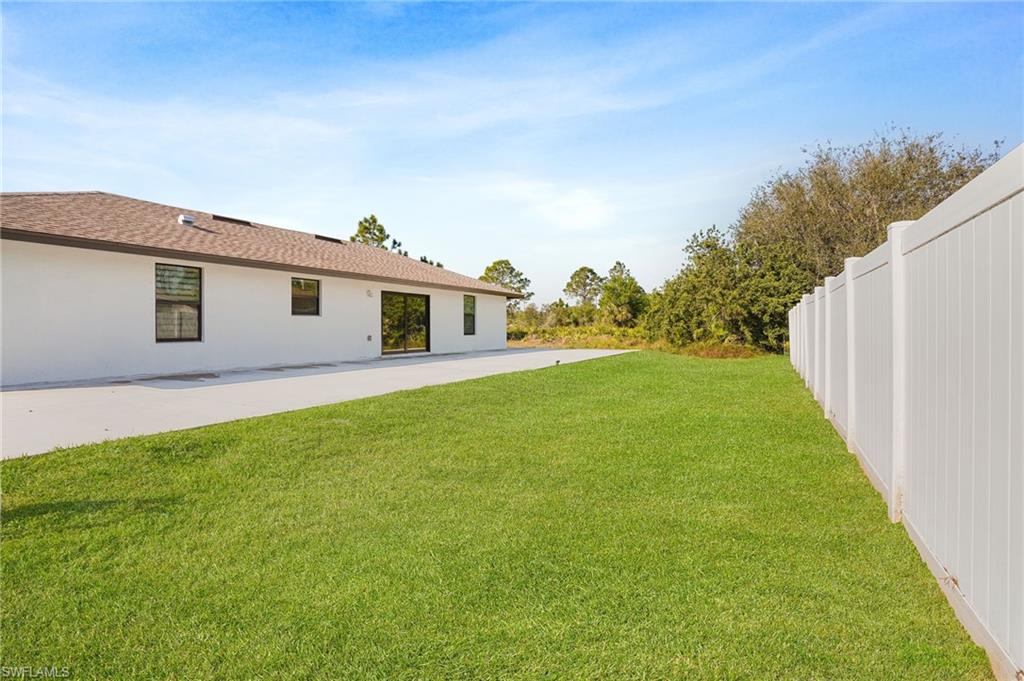 LEHIGH ACRES - Residential