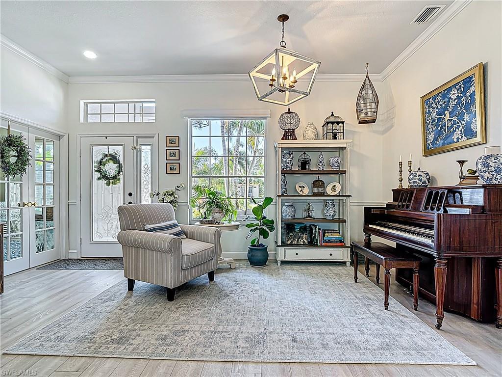 DEL VERA COUNTRY CLUB - Residential Lease