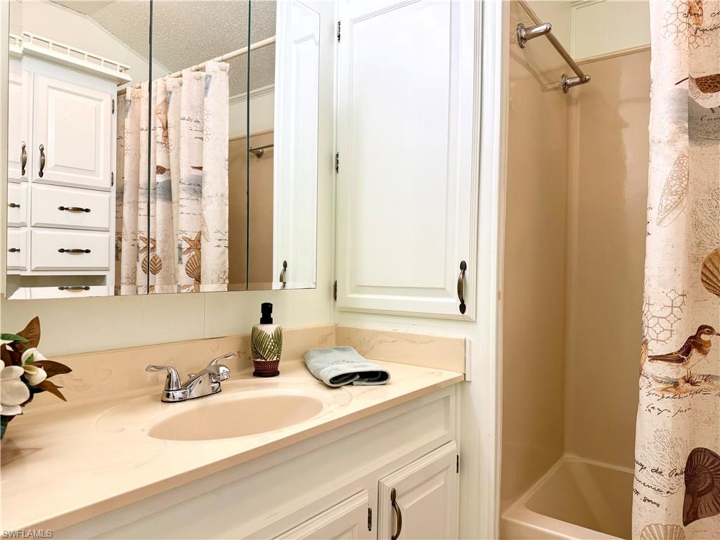 IMPERIAL WILDERNESS - Residential