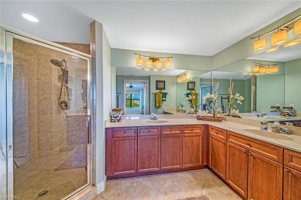 THE CARLYSLE - Residential