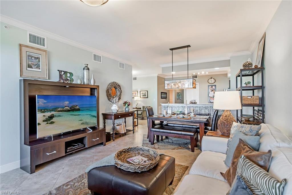 THE CARLYSLE - Residential