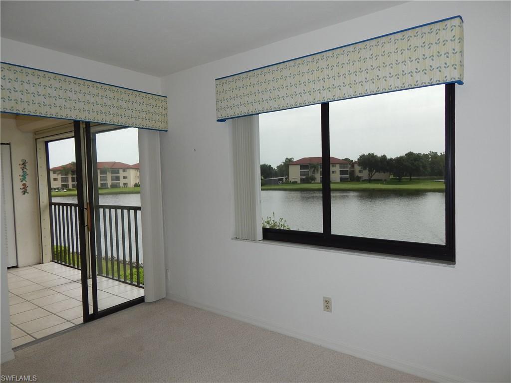 CLUBHOUSE VILLAGE - Residential