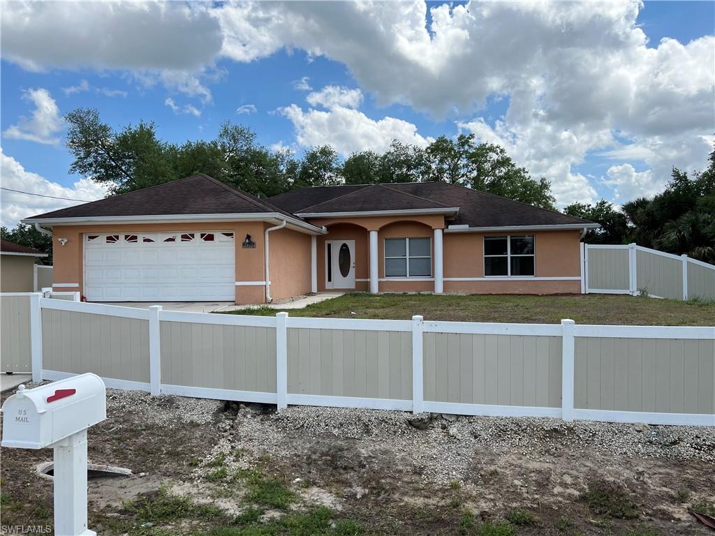 LEHIGH ACRES - Residential