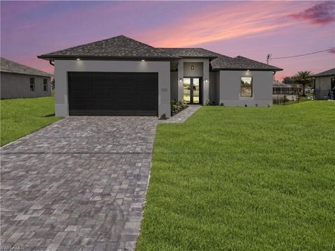 1721 NW 2nd ST CAPE CORAL FL 33993