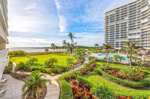 260 Seaview Ct Unit 1-208, Marco Island, FL 34145 - #: 224100899
