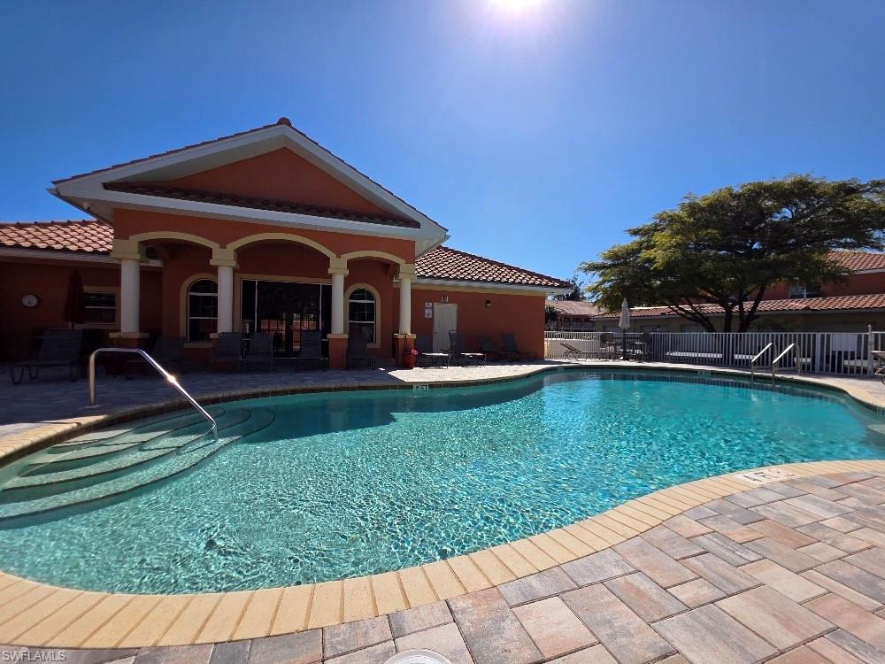 MANDOLIN BAY - Residential Lease