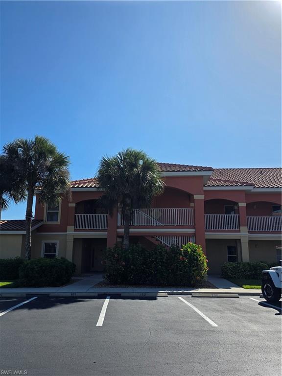 MANDOLIN BAY - Residential Lease