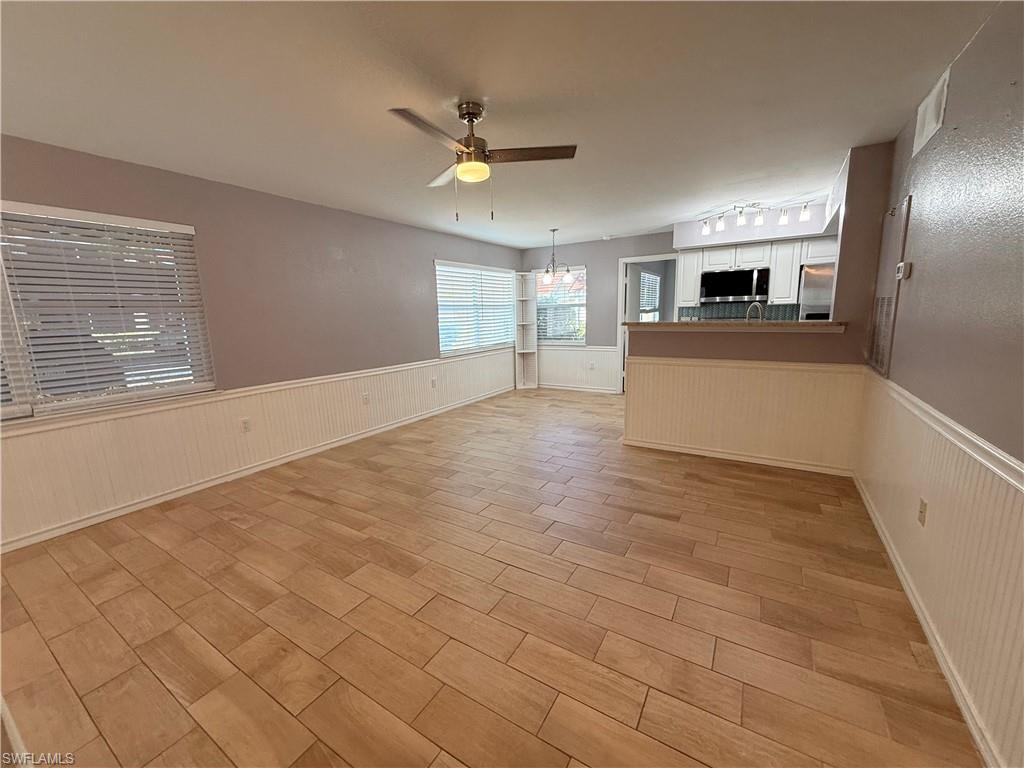 VENETIAN PALMS - Residential