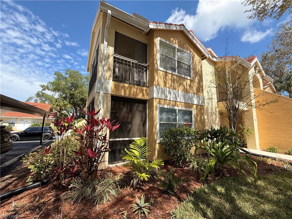 VENETIAN PALMS - Residential