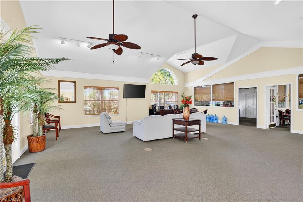 VENETIAN PALMS - Residential