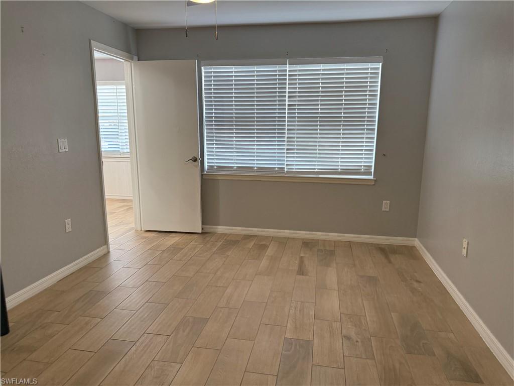 VENETIAN PALMS - Residential