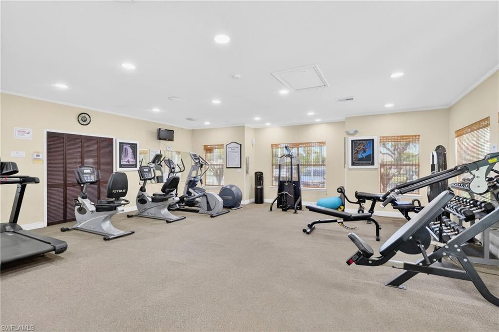 VENETIAN PALMS - Residential