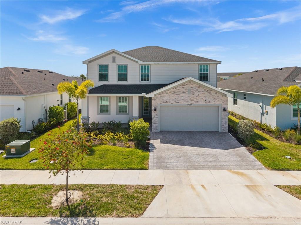 TUCKERS COVE - Residential