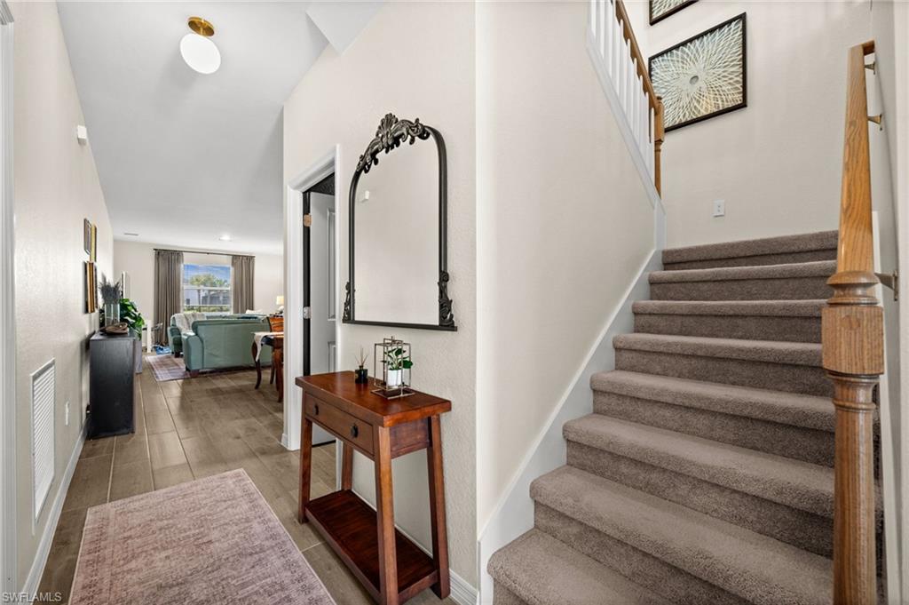 TUCKERS COVE - Residential