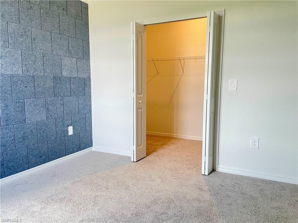 TUCKERS COVE - Residential