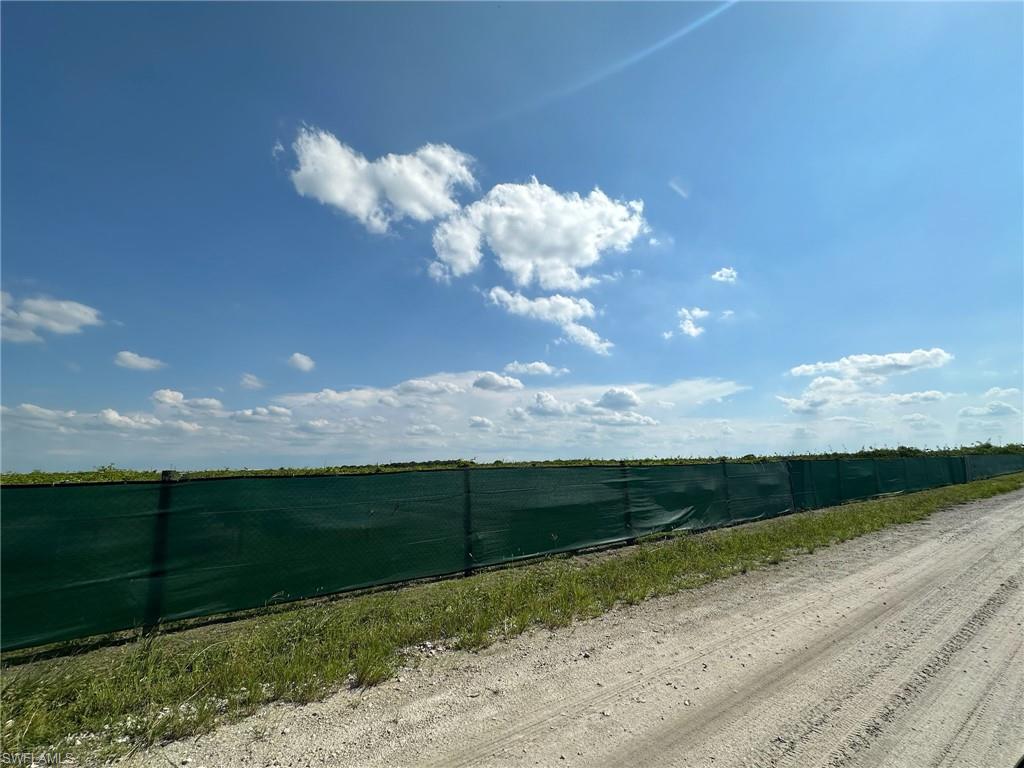 GERBER GROVES SEC 1 - Land