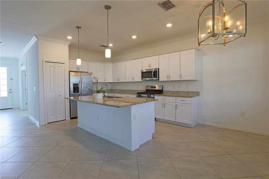 TRAILS EDGE - Residential