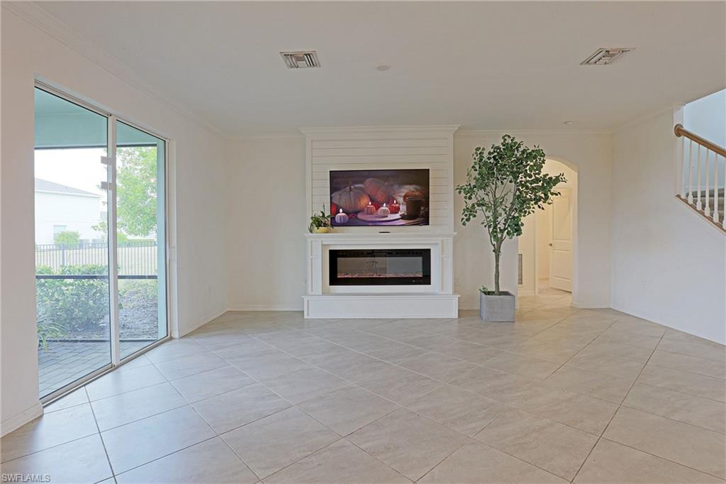 TRAILS EDGE - Residential