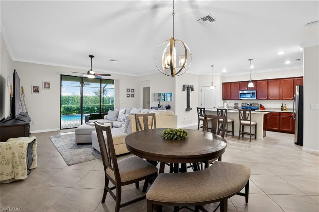 14542 Monrovia LN