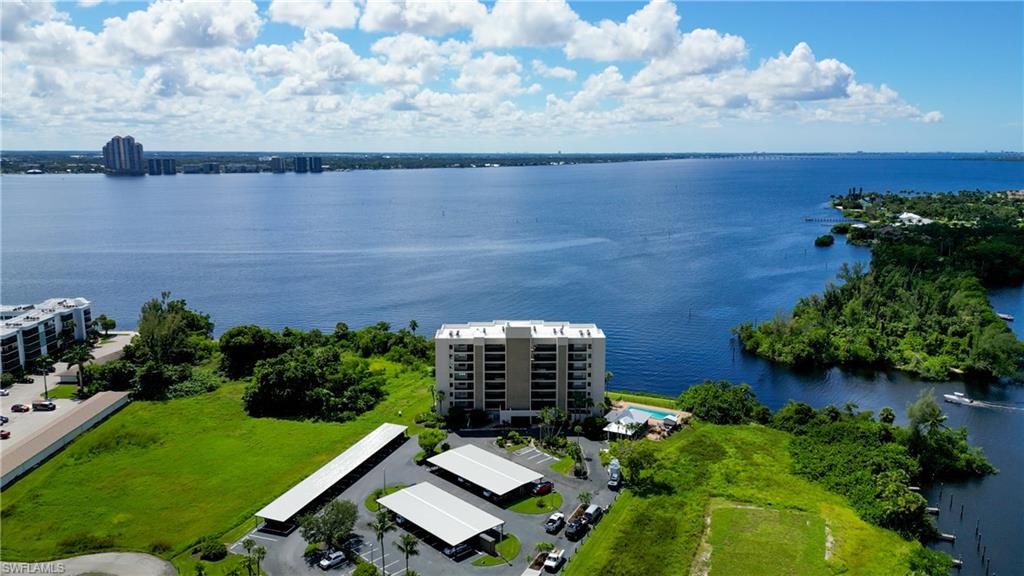 MOORINGS POINT CONDO - Residential