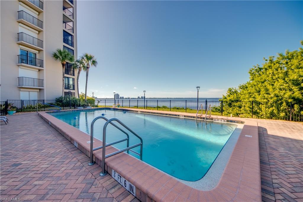 MOORINGS POINT CONDO - Residential