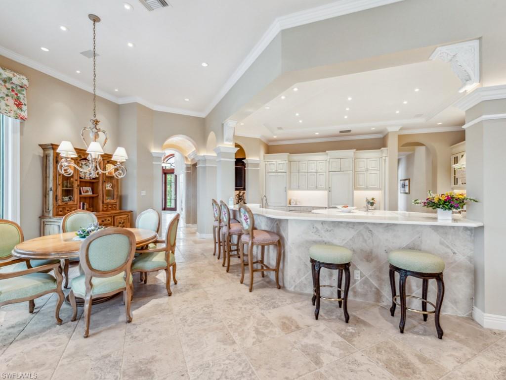 BAY WOODS - Residential