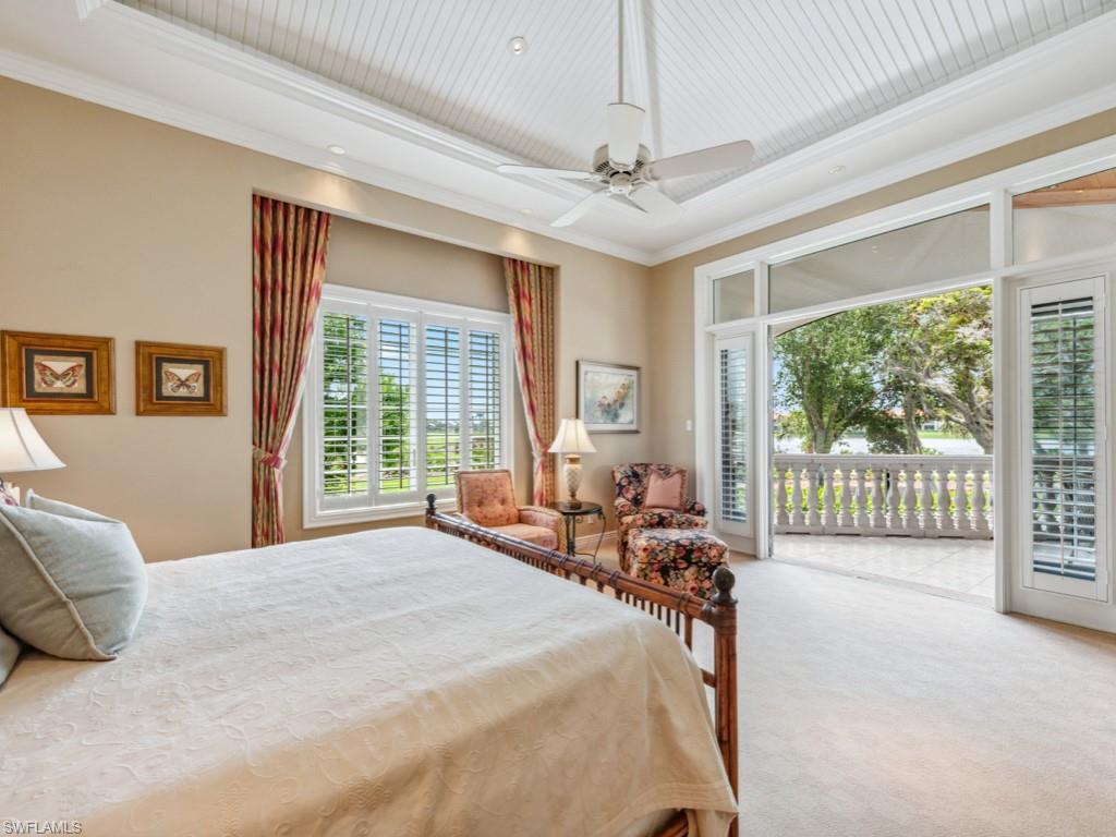 BAY WOODS - Residential