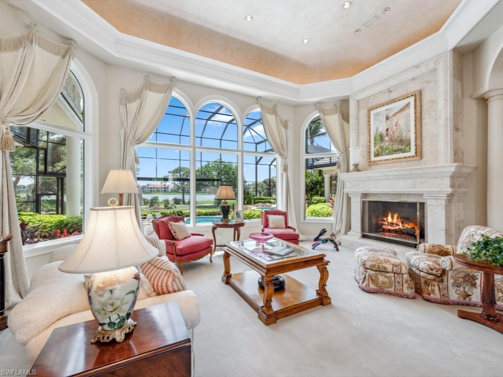 BAY WOODS - Residential