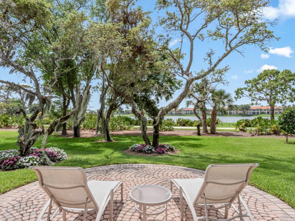 BAY WOODS - Residential