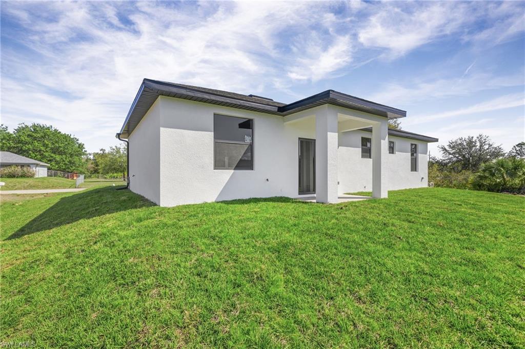 LEHIGH ACRES - Residential