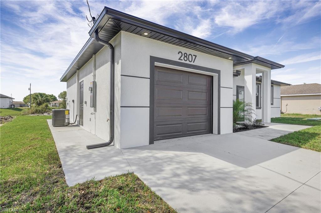 LEHIGH ACRES - Residential