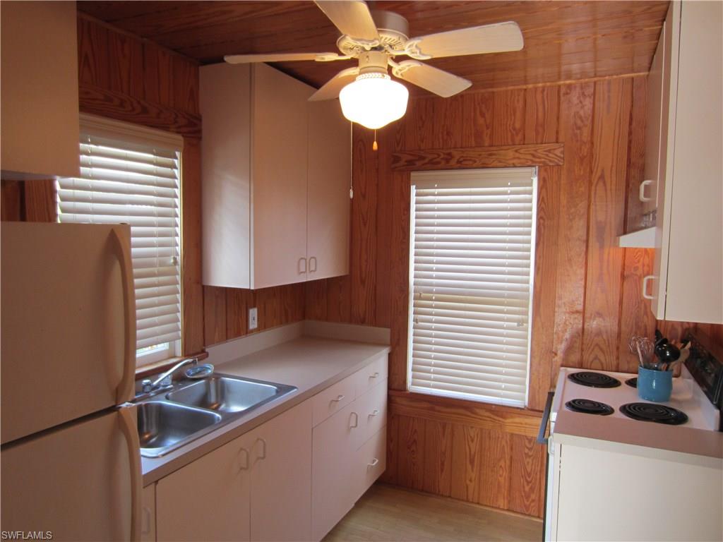 MCPHIE PARK - Residential