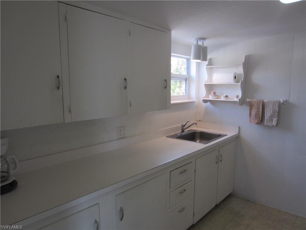 MCPHIE PARK - Residential