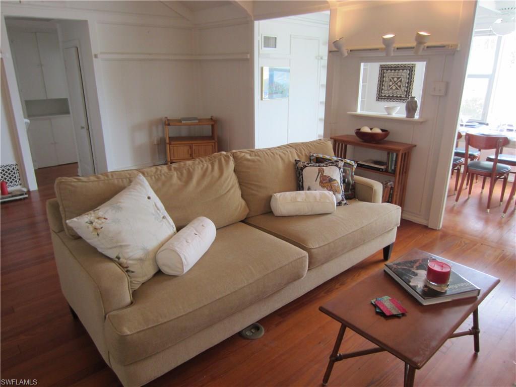 MCPHIE PARK - Residential