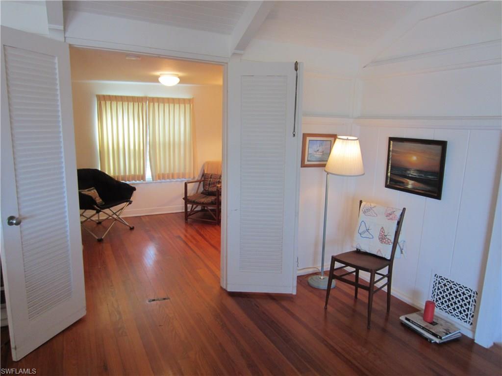 MCPHIE PARK - Residential