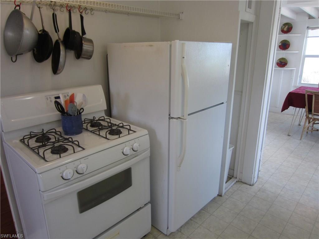 MCPHIE PARK - Residential