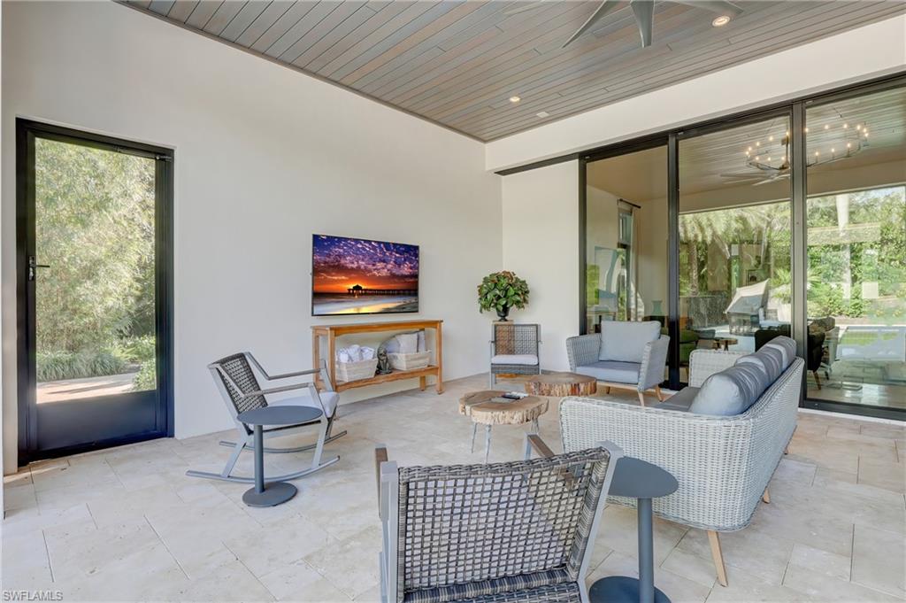 MOORINGS - Residential