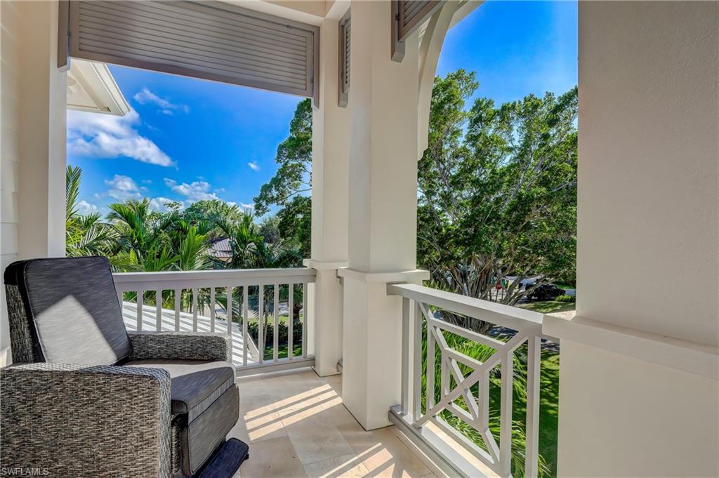 MOORINGS - Residential