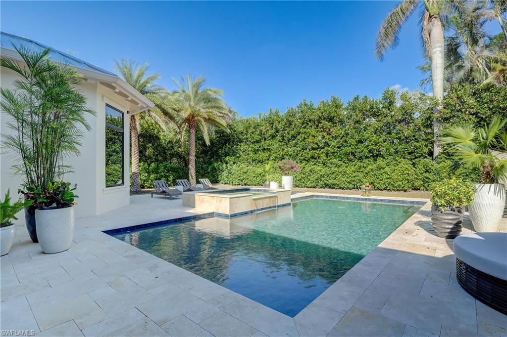 MOORINGS - Residential