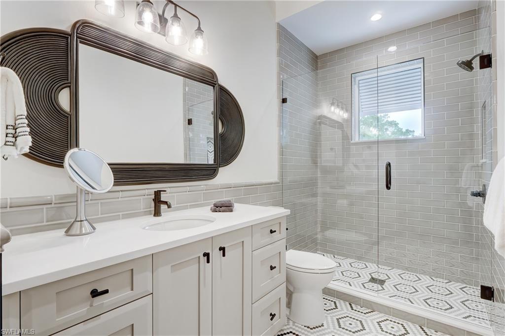 MOORINGS - Residential