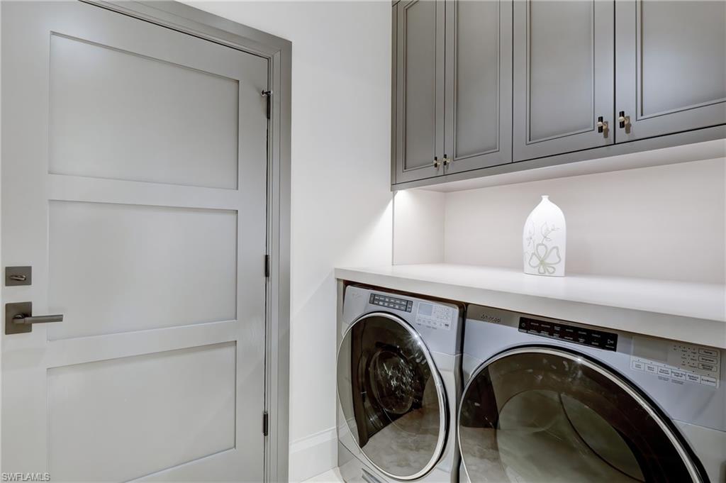 MOORINGS - Residential