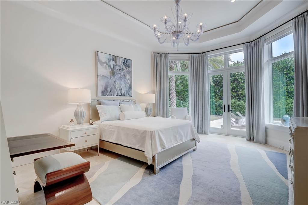 MOORINGS - Residential